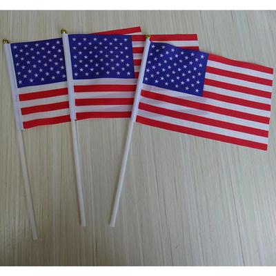 Personalized Hand Waver Flags Rajutan Poliester Dengan Tiang Putih